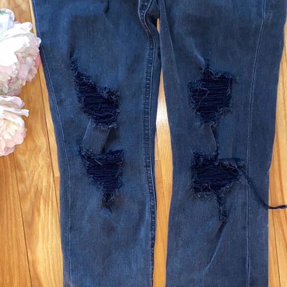 Joe's Jeans High Rise Skinny Ripped Jeans Black - Picture 2 of 7